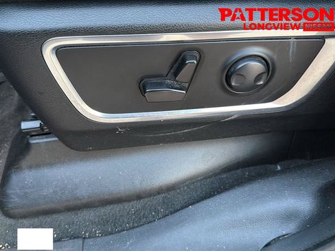 Used 2024 RAM 1500 Laramie RWD image 19