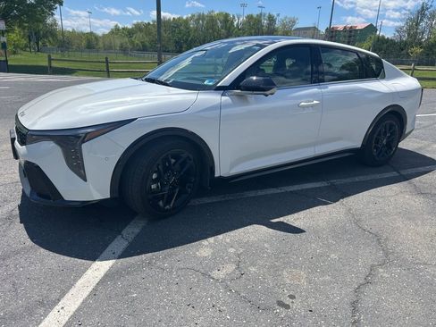 Used 2025 Kia K4 GT-Line Turbo FWD image 3