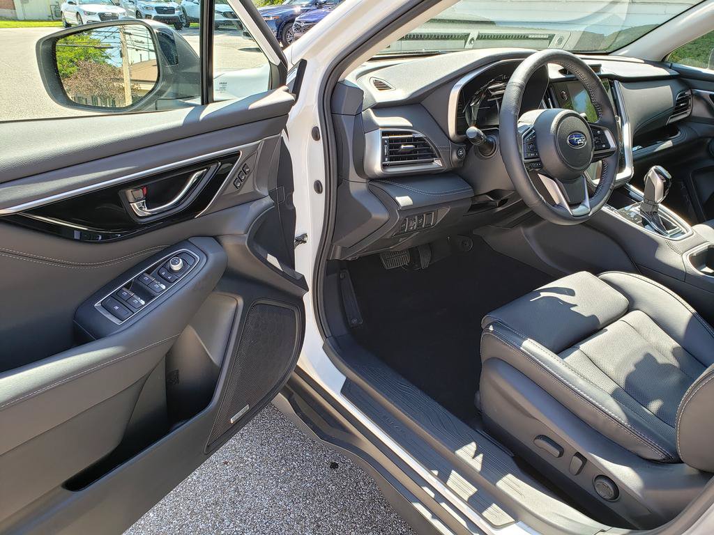 Used 2024 Subaru Outback Limited AWD/4WD image 8