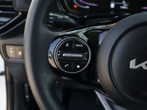 Used 2023 Kia Soul S FWD image 23