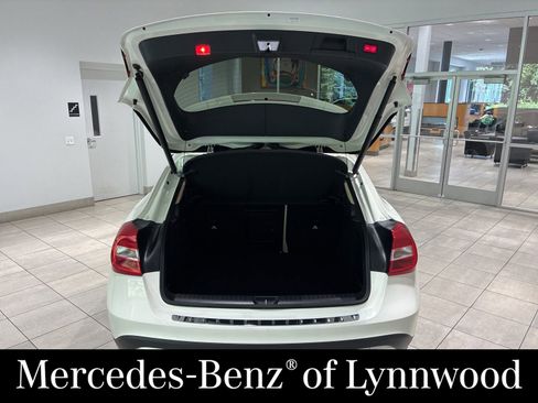 Used 2016 Mercedes-Benz GLA 250 4MATIC image 20