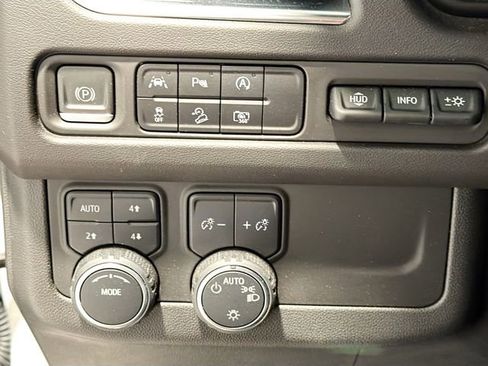 Used 2023 Chevrolet Tahoe High Country w/ Premium Package 2 image 10