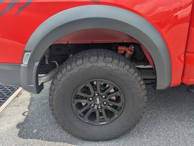 Used 2023 Ford F150 Raptor AWD/4WD image 11