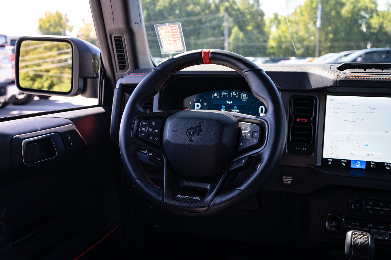 Used 2025 Ford Bronco Raptor AWD/4WD image 37