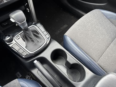 Certified 2024 Kia Seltos S image 23