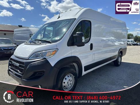 Used 2023 RAM ProMaster 3500 w/ Driver Convenience Group FWD image 3