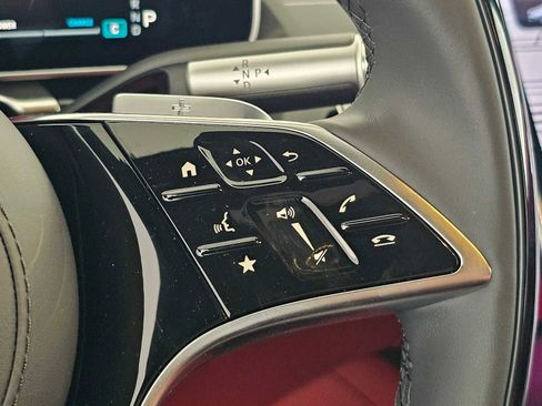 New 2025 Mercedes-Benz S 580 4MATIC Sedan image 25