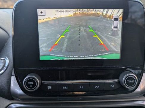 Used 2019 Ford EcoSport SE image 39