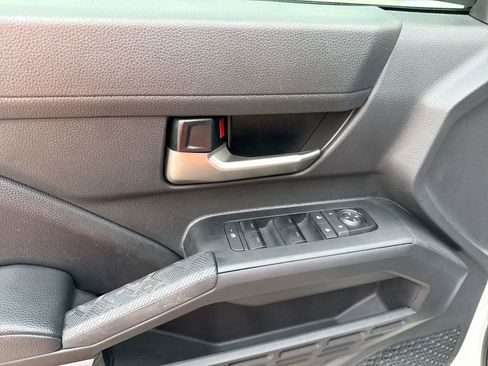 Used 2024 Toyota Tacoma TRD Sport image 15