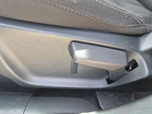 Used 2025 Ford Escape Active AWD/4WD image 14