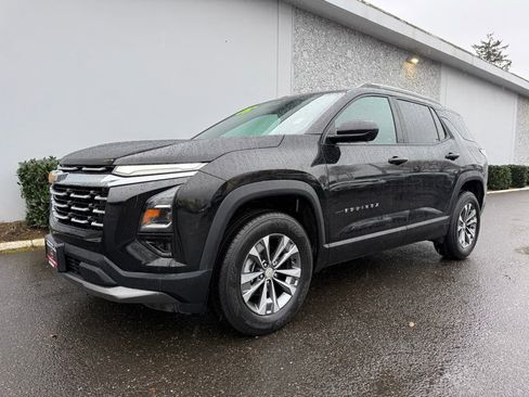 Used 2025 Chevrolet Equinox LT w/ Convenience Package II image 1