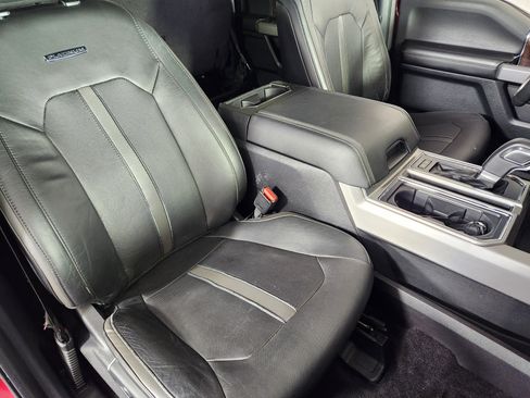 Used 2015 Ford F150 Platinum w/ Equipment Group 701A Luxury AWD/4WD image 11
