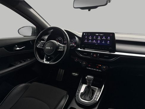 Used 2022 Kia Forte GT-Line w/ GT-Line Premium Package image 27