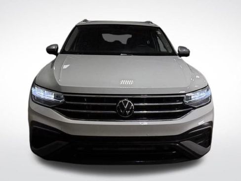Used 2024 Volkswagen Tiguan Wolfsburg Edition image 3