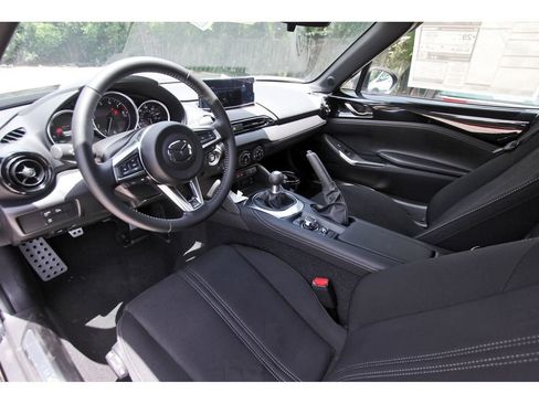 New 2026 MAZDA MX-5 Miata Club w/ Interior Package RWD image 6
