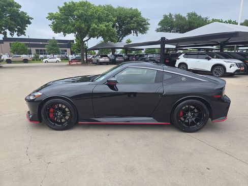 New 2026 Nissan Z NISMO w/ Floor Mat Package RWD image 2