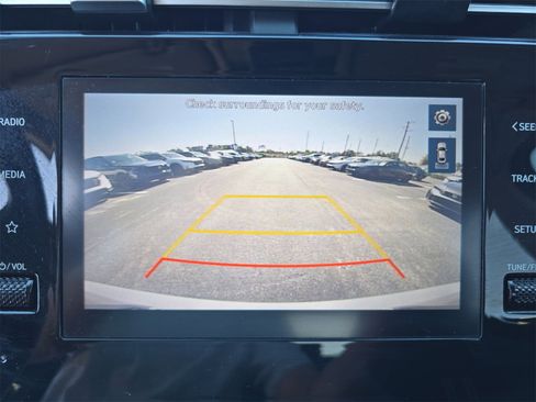 Used 2022 Hyundai Tucson SEL image 18