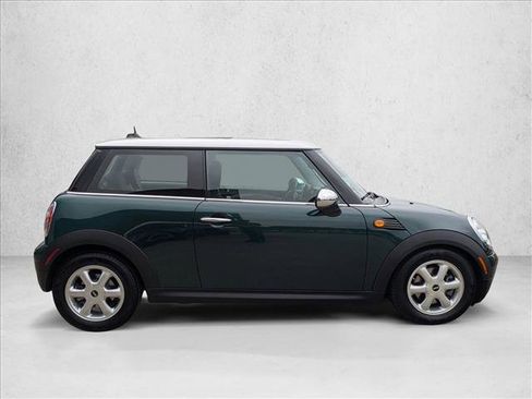 Used 2009 MINI Cooper Hardtop image 4