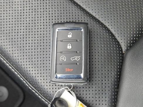 Used 2022 Jeep Grand Cherokee L Overland AWD/4WD image 41