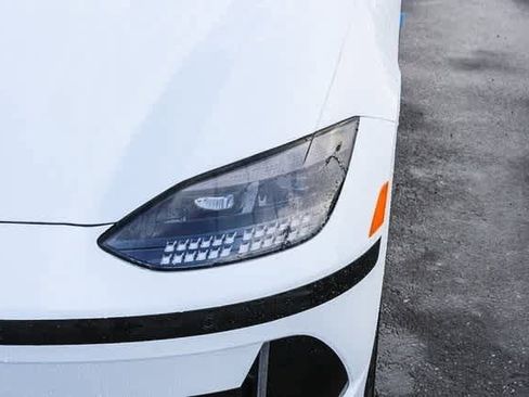 New 2025 Hyundai Ioniq 6 SEL image 12