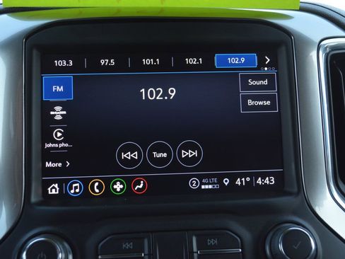 Used 2021 Chevrolet Silverado 1500 LTZ w/ Z71 Off-Road Package image 19