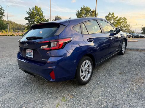 Used 2024 Subaru Impreza 2.0i AWD/4WD image 3