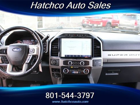 Used 2022 Ford F250 Lariat w/ Tremor Off-Road Package AWD/4WD image 23