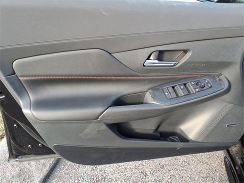 New 2026 Nissan Sentra SR image 7