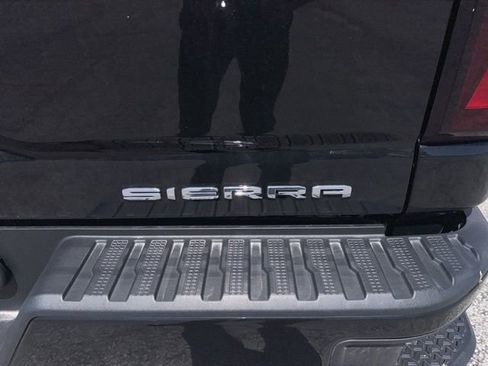 Used 2024 GMC Sierra 2500 Denali Ultimate AWD/4WD image 24