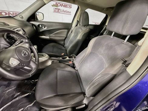 Used 2016 Nissan Juke SV AWD/4WD image 24