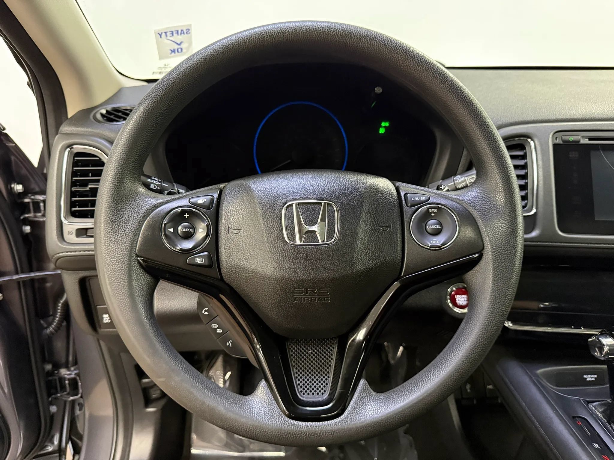 Used 2017 Honda HR-V EX image 16