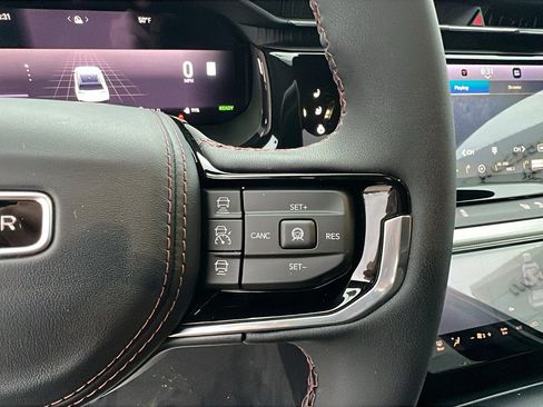 Used 2024 Jeep Wagoneer Launch Edition image 27