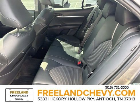 Used 2020 Toyota Camry SE image 17