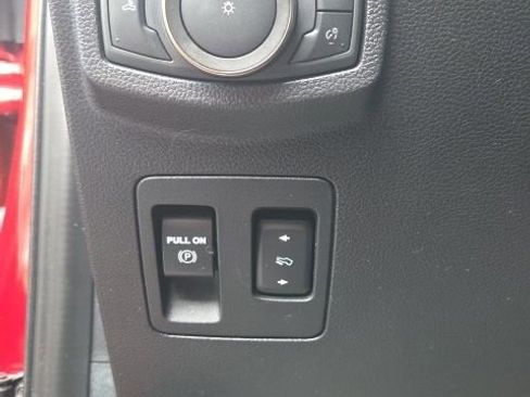 Used 2020 Ford F150 Raptor w/ Equipment Group 802A Luxury image 27