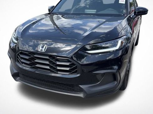 Used 2025 Honda HR-V Sport image 1