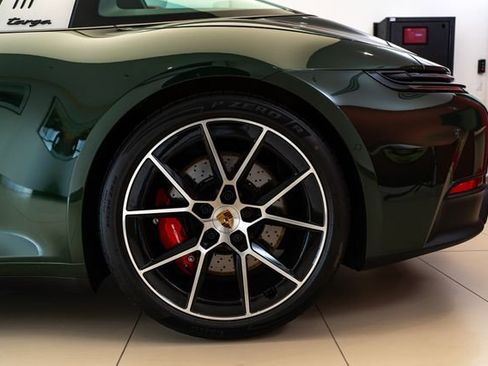 Used 2026 Porsche 911 Targa 4 GTS image 9