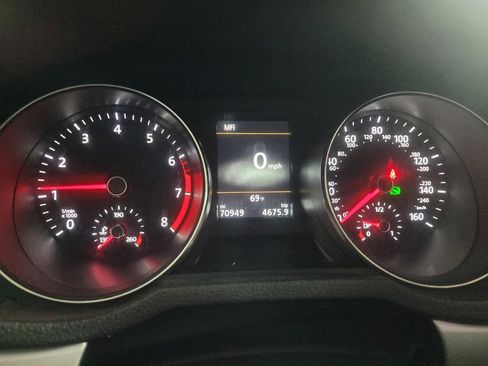 Used 2019 Volkswagen Passat Wolfsburg Edition FWD image 23