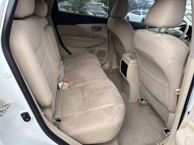 Used 2015 Nissan Murano S FWD image 9
