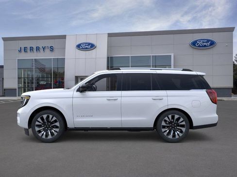 New 2025 Ford Expedition Platinum w/ Driver's Package image 26