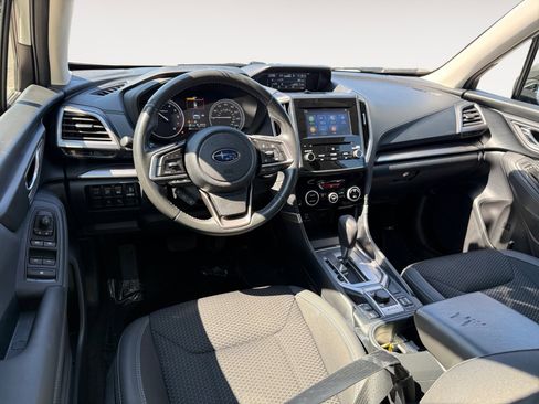 Used 2023 Subaru Forester Premium image 15