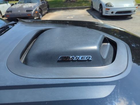 Used 2016 Dodge Challenger R/T RWD image 23