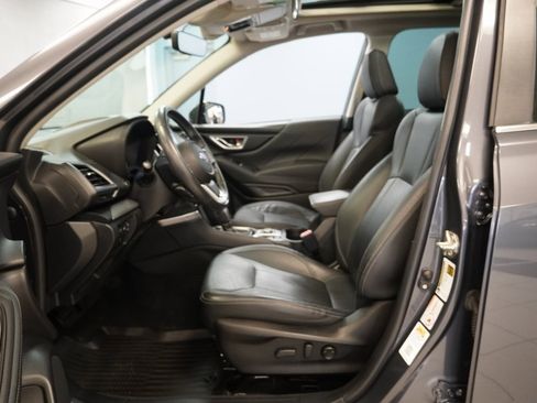 Used 2020 Subaru Forester Limited w/ Popular Package #3 image 5