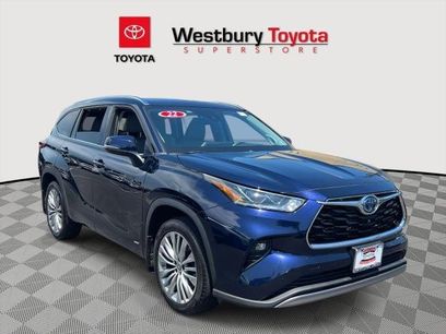 Certified 2022 Toyota Highlander Platinum