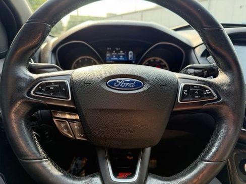 Used 2015 Ford Focus ST FWD image 15