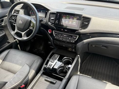 Used 2022 Honda Pilot Touring image 27