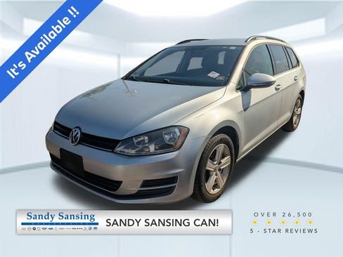 Used 2015 Volkswagen Golf TDI S FWD image 1