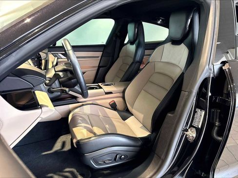 Used 2025 Porsche Taycan 4S AWD/4WD image 8