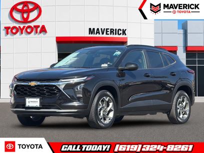 Used 2025 Chevrolet Trax LT