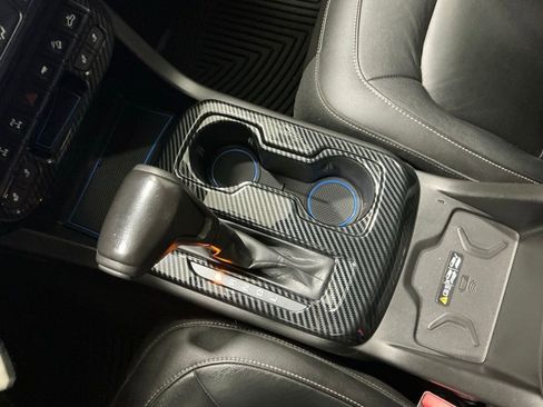 Used 2018 Chevrolet Colorado ZR2 w/ ZR2 Dusk Special Edition image 16