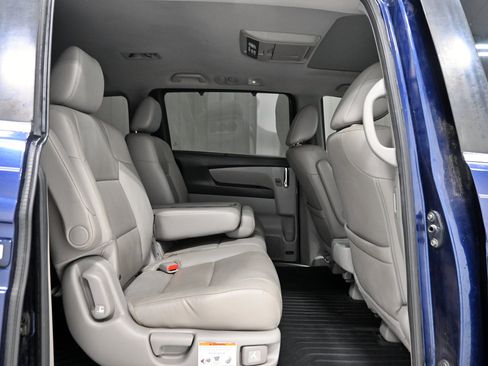 Used 2017 Honda Odyssey EX-L image 24